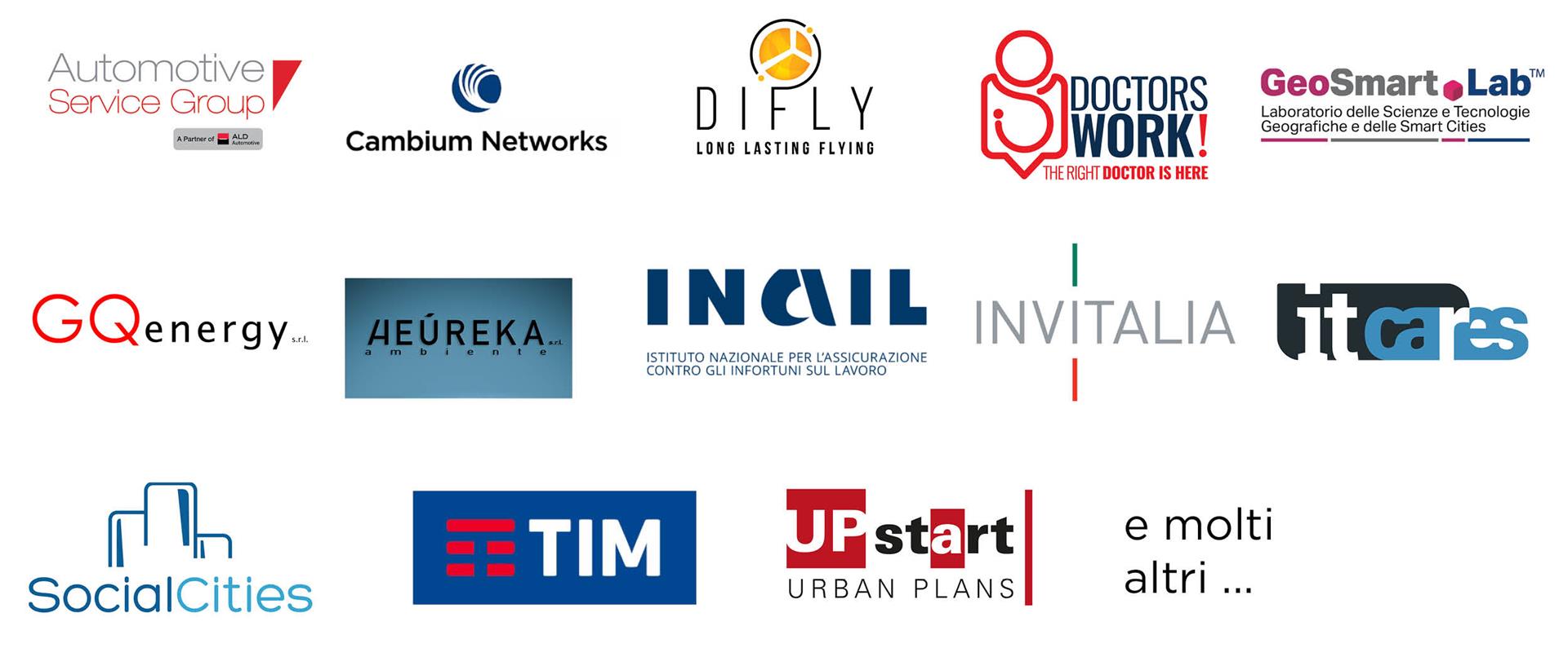 A SMAU BOLOGNA | R2B RIFLETTORI ACCESI SULLE SMART COMMUNITIES
